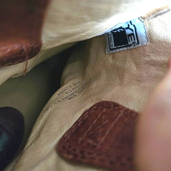 Frye Carson Hidden Wedge Leather Brown Booties Size 6.5M🌴 - Picture 10 of 10